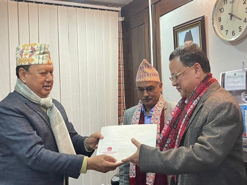 स्वास्थ्य बीमा बोर्डको निमित्त कार्यकारी निर्देशकमा डा मुक्तिराम श्रेष्ठ