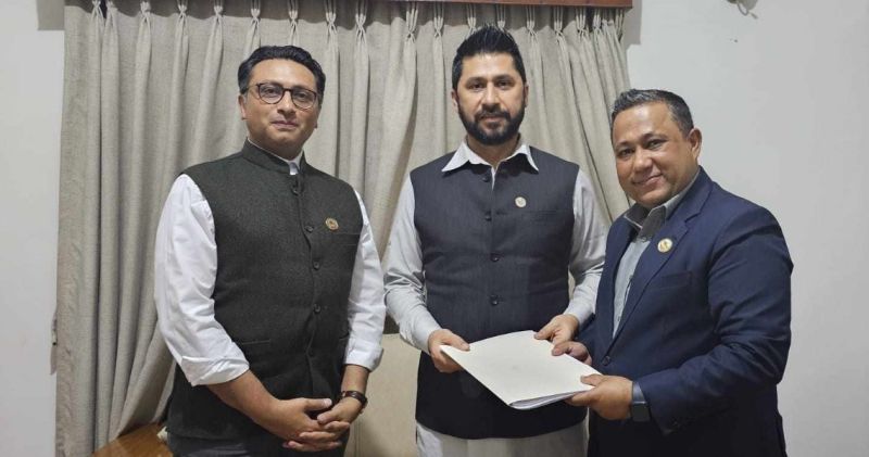 राजदूत बन्न रास्वपामा २४० आवेदन, स्वर्णिम र शिशिरलाई नै २ जना छान्ने जिम्मा